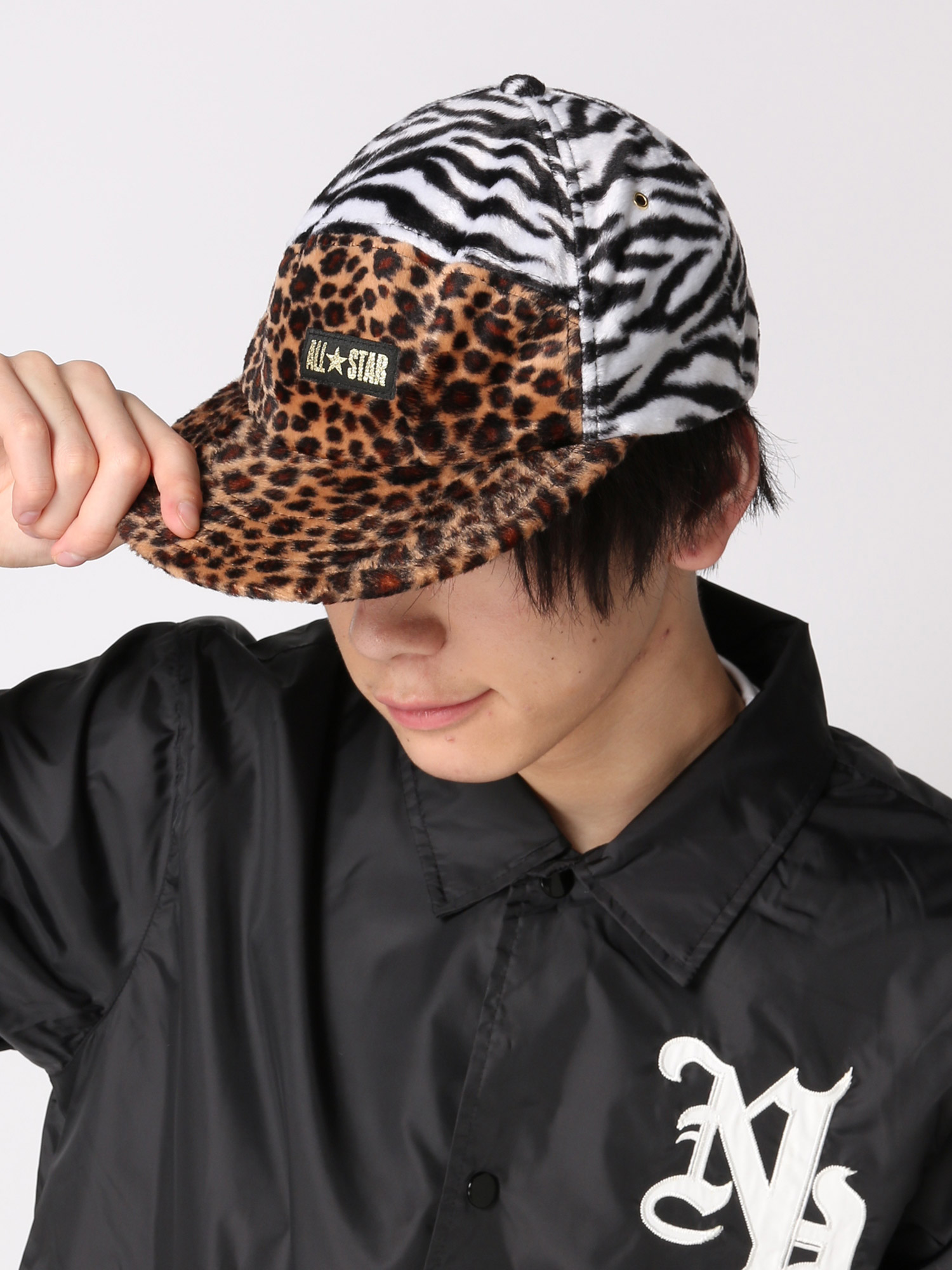 WEGO/LEOGIBRA W CAP